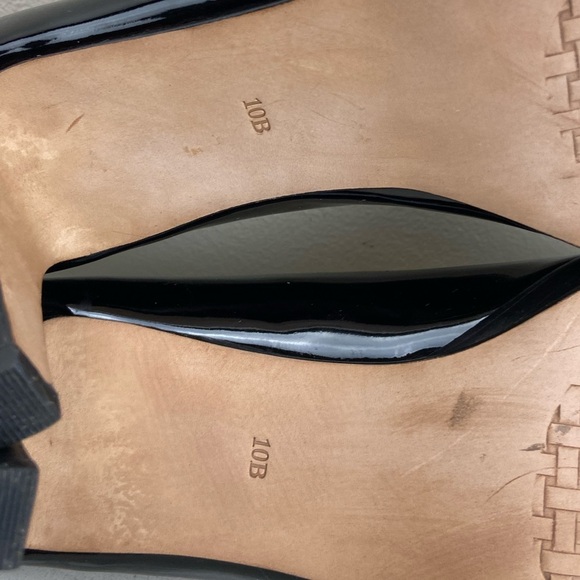 Cole Haan Classic Black Patent Leather Heels Size 10B - Picture 12 of 12